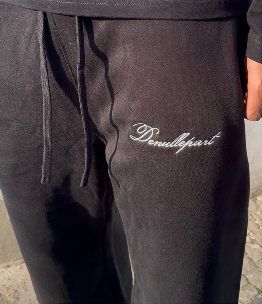OPEN LEG JOGGER